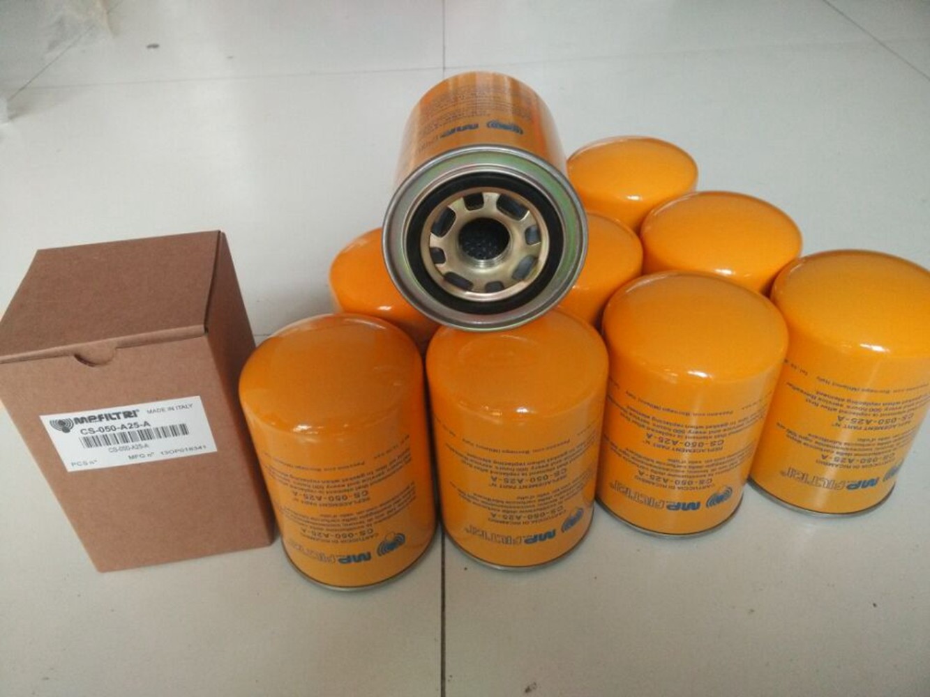 MP Emerald Hydraulic Oil Filter Element CS100M60A Rotary Oil Filter Element